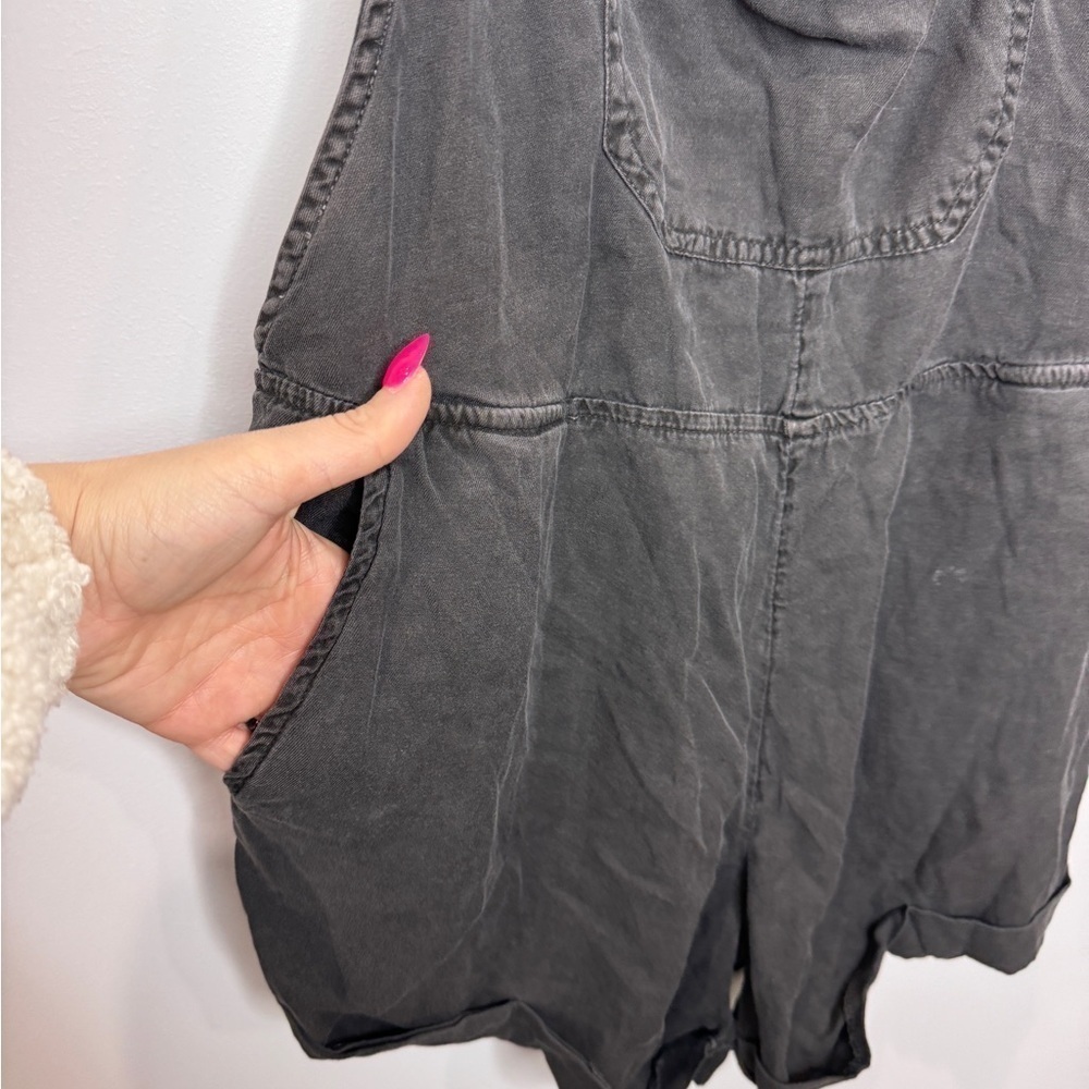 Billabong Faded Black Denim Romper with Pockets (L) - Picture 4 of 9